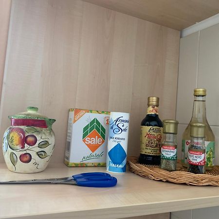 A Casa Di Atti Appartement Biassa Buitenkant foto