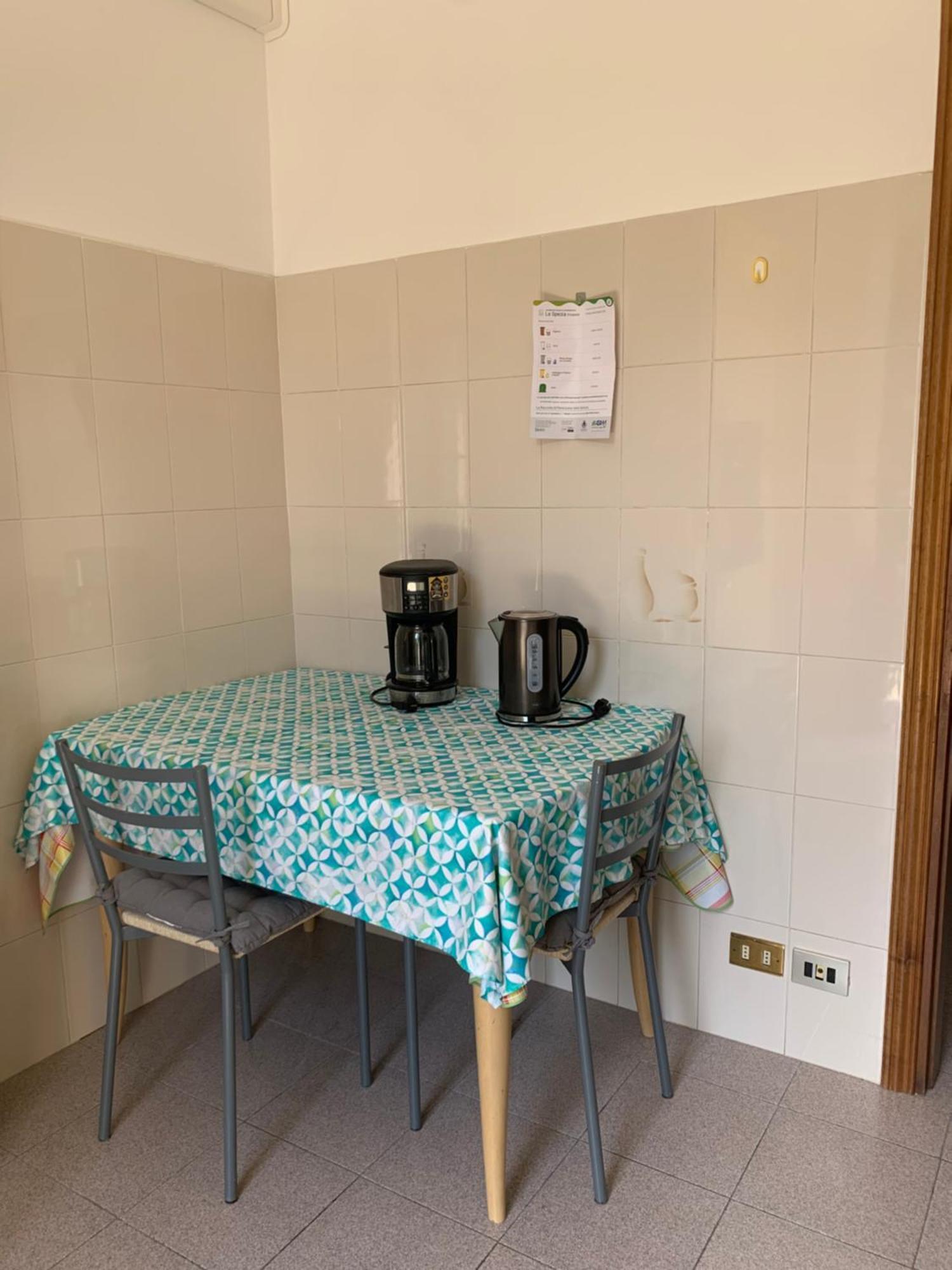 A Casa Di Atti Appartement Biassa Buitenkant foto