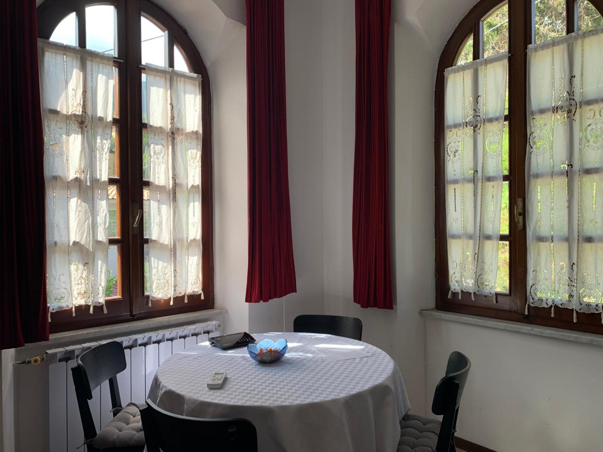 A Casa Di Atti Appartement Biassa Buitenkant foto